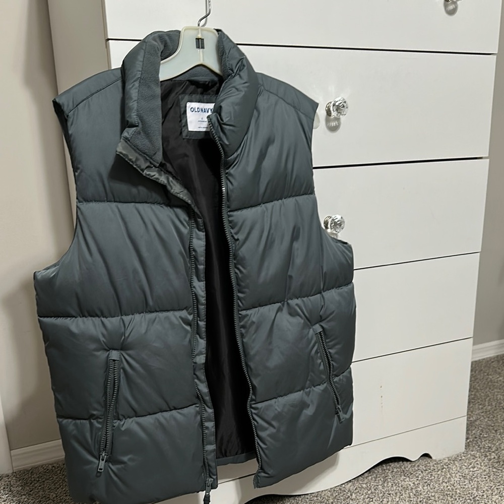 Old Navy Gray Quilted Vest with High Collar